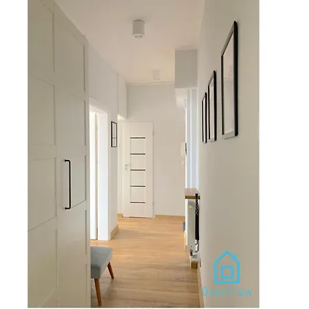 Apartament Manhattan - 15 Minutes To Seaside *