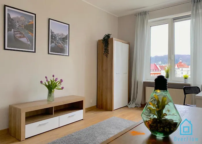 Manhattan - 15 Minutes To Seaside *